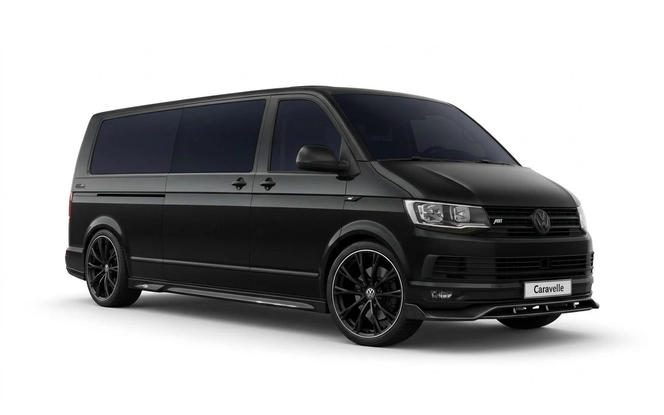 Volkswagen Caravelle 01, front three-quarter exterior view