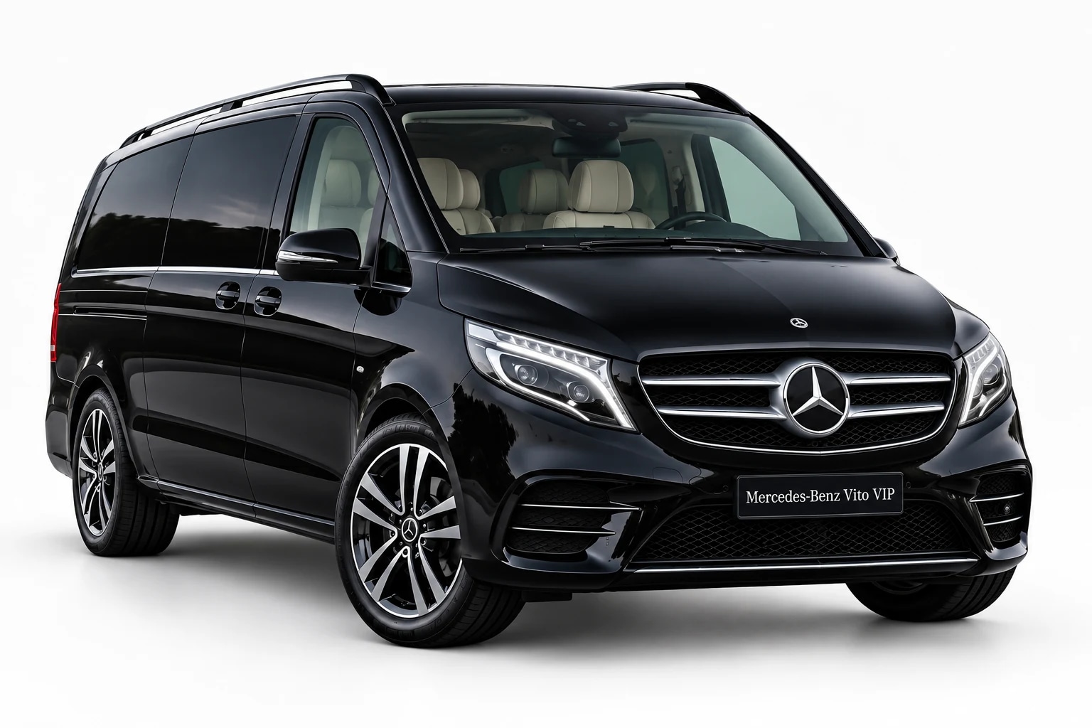 Mercedes-Benz Vito 02, front three-quarter exterior view